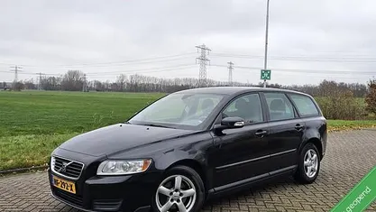 Zwart Gebruikt 2008 Volvo V50 Stationwagen | € 2.799 (Eerlijke prijs)