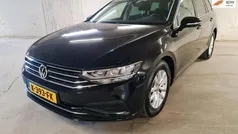Zwart Gebruikt 2020 VW Passat Business Stationwagen | € 22.750 (Goede deal)