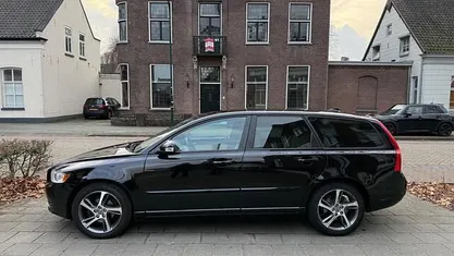 Gebruikt 2012 Volvo V50 Stationwagen | € 3.950 (Eerlijke prijs)