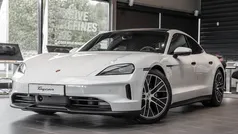 Wit Gebruikt 2024 Porsche Taycan Sedan | € 93.529