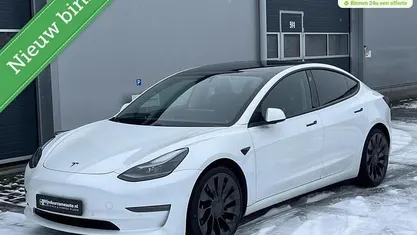 Occasion 2020 Tesla Model 3 Performance Sedan | € 25.495 (Eerlijke prijs)