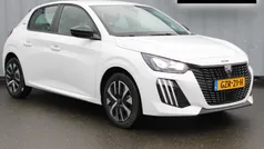 Wit Nieuw 2024 Peugeot 208 Style Hatchback | € 21.993 (Goede deal)
