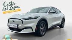 Star white (licht wit) Gebruikt 2023 Ford Mustang Mach-E SUV | € 35.940 (Goede deal)