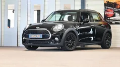 Gebruikt 2017 Mini Cooper Business Hatchback | € 12.950 (Goede deal)
