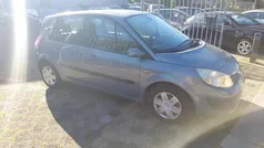 Blauw Gebruikt 2006 Renault Scénic II Business MPV | € 1.750 (Eerlijke prijs)