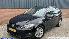 Zwart Gebruikt 2017 VW Golf VII Comfortline Stationwagen | € 9.495 (Eerlijke prijs)