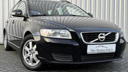 Occasion 2011 Volvo V50 Momentum Stationwagen | € 4.995 (Eerlijke prijs)