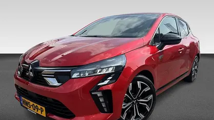 Rood metallic Gebruikt 2025 Mitsubishi Colt Intense+ Hatchback | € 27.430 (Eerlijke prijs)