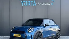 Blauw Gebruikt 2021 Mini Cooper Hatchback | € 17.950 (Eerlijke prijs)