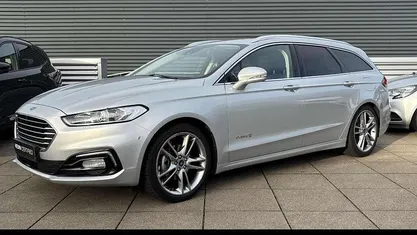 Grijs Gebruikt 2020 Ford Mondeo Titanium Stationwagen | € 18.495 (Eerlijke prijs)