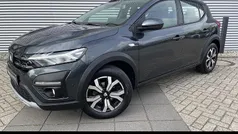 Gebruikt 2022 Dacia Sandero Comfort Hatchback | € 15.940 (Eerlijke prijs)