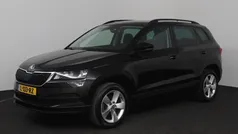 Zwart Gebruikt 2021 Skoda Karoq Style SUV | € 21.950 (Goede deal)