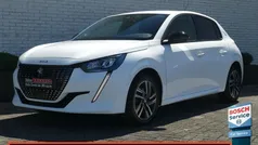 Wit Gebruikt 2024 Peugeot 208 Allure Hatchback | € 19.500 (Eerlijke prijs)