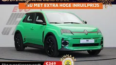 Groen Nieuw 2025 Renault R5 Urban Hatchback | € 27.985 (Super prijs)