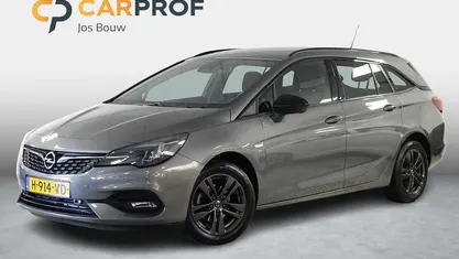 Grijs Occasion 2020 Opel Astra Edition Stationwagen | € 12.785 (Eerlijke prijs)
