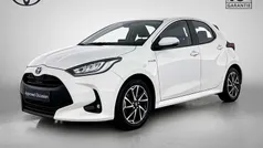 Wit Gebruikt 2020 Toyota Yaris Hybrid Edition Hatchback | € 19.950 (Eerlijke prijs)