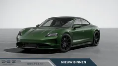 Gebruikt 2024 Porsche Taycan Sedan | € 157.184