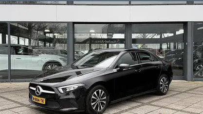 Occasion Mercedes A180 Business 136 PK (100 kW) 2022 Zwart Sedan