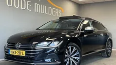 Zwart Gebruikt 2021 VW Arteon Business+ Stationwagen | € 29.950 (Eerlijke prijs)