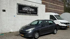 Gebruikt 2010 Peugeot 206+ Hatchback | € 1.995 (Eerlijke prijs)