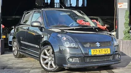 Zwart Occasion 2007 Suzuki Swift Exclusive Hatchback | € 3.744 (Eerlijke prijs)