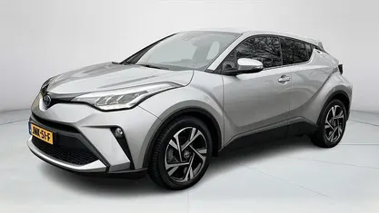 Gebruikt 2024 Toyota C-HR SUV | € 27.880 (Super prijs)