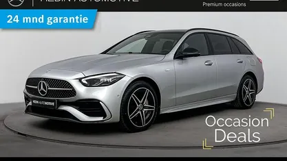 Zilver Occasion 2025 Mercedes C300e AMG line Stationwagen | € 51.900 (Eerlijke prijs)