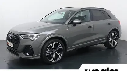 Grijs Occasion 2025 Audi Q3 Competition SUV | € 51.840 (Eerlijke prijs)