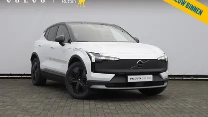 Wit Nieuw 2025 Volvo EX30 CC Performance SUV | € 48.840 (Super prijs)