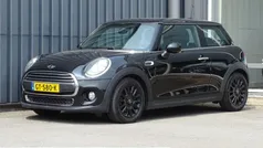 Hatchback Gebruikt 2015 Mini ONE Business Hatchback | € 12.945 (Eerlijke prijs)