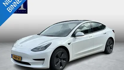 Occasion Tesla Model 3 Standard Range 235 kW (320 PK) 2023 Wit Sedan