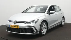 Grijs (metallic) Gebruikt 2022 VW Golf VIII GTE Hatchback | € 26.900 (Goede deal)