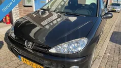 Gebruikt 2005 Peugeot 206 Hatchback | € 1.449 (Eerlijke prijs)