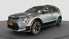 Grijs Gebruikt 2024 Kia e-Niro SUV | € 39.845 (Eerlijke prijs)