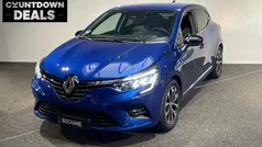 Blauw Gebruikt 2023 Renault Clio V Techno Hatchback | € 22.195 (Eerlijke prijs)