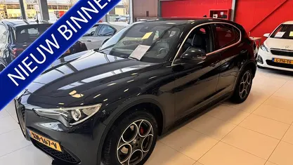 Gebruikt 2017 Alfa Romeo Stelvio Veloce SUV | € 25.945 (Eerlijke prijs)