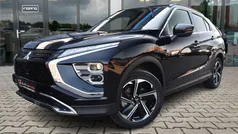 Zwart, metallic lak Gebruikt 2022 Mitsubishi Eclipse Cross Intense+ SUV | € 22.900 (Goede deal)