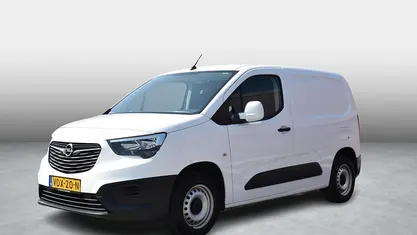 G2o :blanc banquise s Gebruikt 2020 Opel Combo Edition MPV | € 9.899 (Eerlijke prijs)
