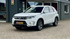 Wit Gebruikt 2023 Suzuki Vitara SUV | € 24.950 (Eerlijke prijs)