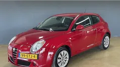 Rood Gebruikt 2010 Alfa Romeo MiTo Hatchback | € 4.950 (Eerlijke prijs)