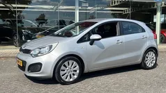 Gebruikt 2012 Kia Rio Hatchback | € 6.745 (Eerlijke prijs)