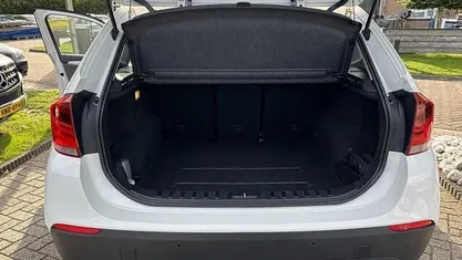 Wit Gebruikt 2010 BMW X1 Executive SUV | € 7.950 (Eerlijke prijs)