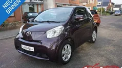Paars Gebruikt 2009 Toyota iQ Comfort Hatchback | € 5.500 (Eerlijke prijs)
