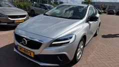 Grijs Gebruikt 2017 Volvo V40 CC Stationwagen | € 20.694 (Eerlijke prijs)