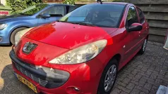 Rood Gebruikt 2009 Peugeot 206 Hatchback | € 999 (Super prijs)