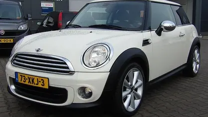 Occasion 2012 Mini ONE Business Hatchback | € 4.350 (Goede deal)