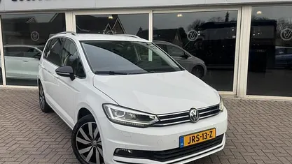 Gebruikt 2017 VW Touran Highline MPV | € 19.990 (Goede deal)