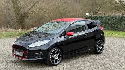 Occasion Ford Fiesta ST-Line 140 PK (102 kW) 2015 Zwart Hatchback