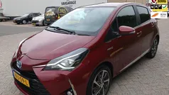 Gebruikt 2017 Toyota Yaris Hybrid Executive Hatchback | € 15.950 (Eerlijke prijs)