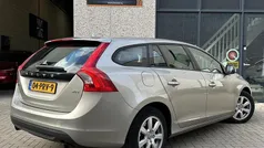 Grijs Gebruikt 2011 Volvo V60 Momentum Stationwagen | € 6.499 (Goede deal)